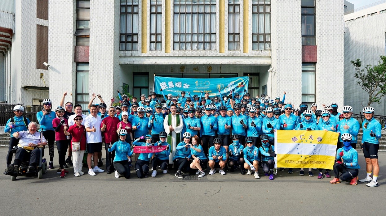 出發前祈福禮合照